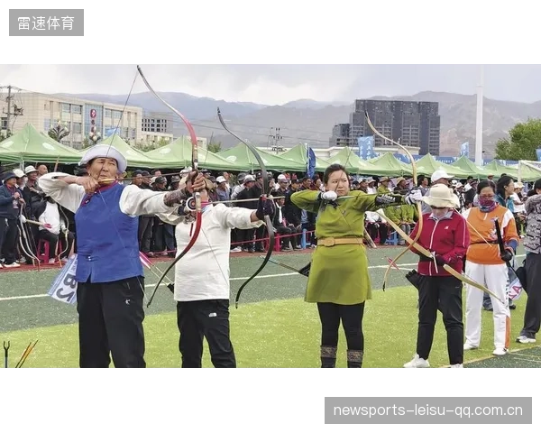 射箭大神一箭穿十环震撼赛馆：见证传奇时刻