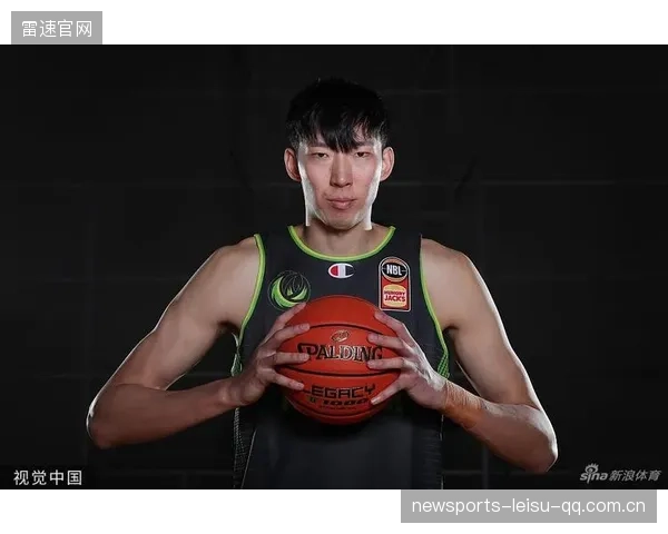 广东签小周琦：从“小小球员”到“球王”传奇的背后故事