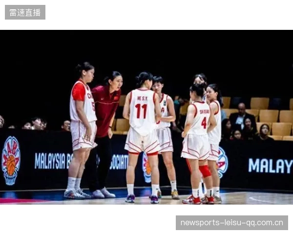 中国女篮惜败日本女篮！错失小组第一，陈楠搞平均，双核心未受重用